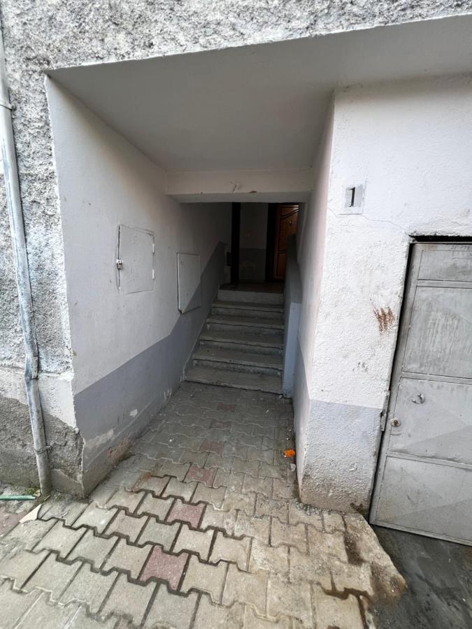 Golden Cherry Apartment Tirana